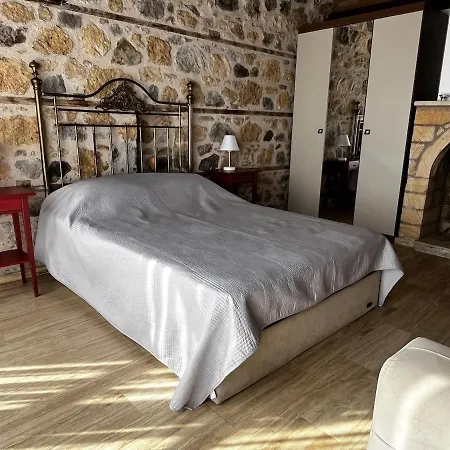 Keva Cetmibasi - Stone House * Bahcedere