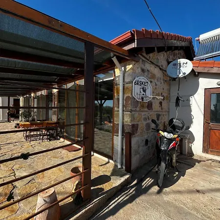 Keva Cetmibasi - Stone House