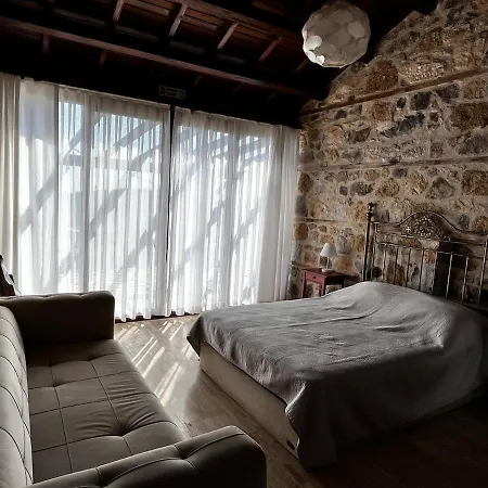 Keva Cetmibasi - Stone House Bahcedere